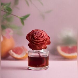 NEW Scentsy VALENTINES FRAGRANCE FLOWER Champagne and pink grapefruit